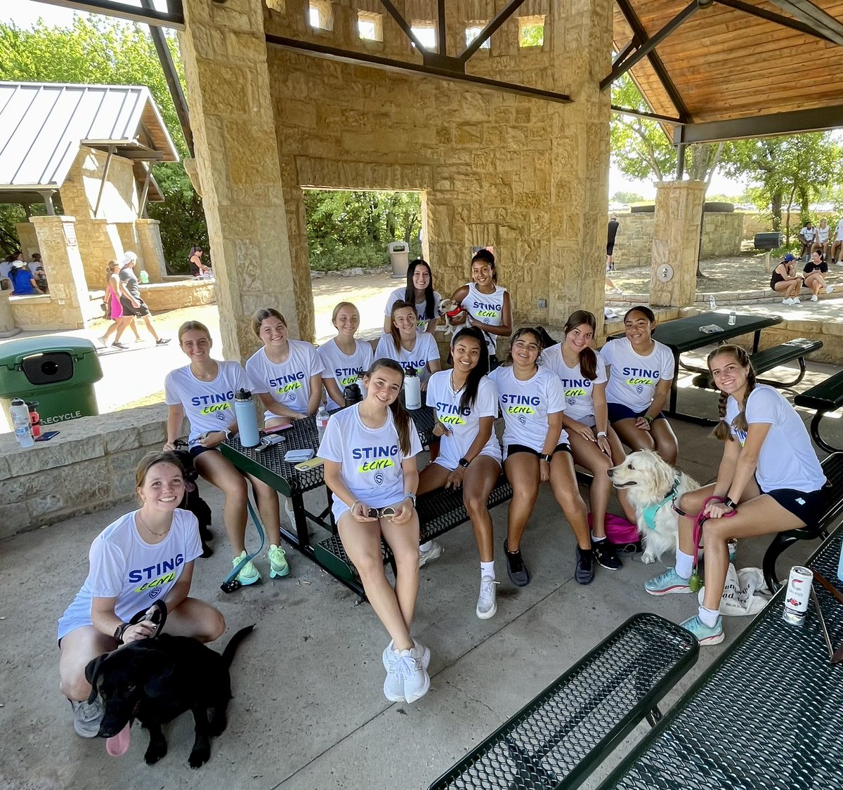 ECNLRL0405's tweet photo. Thank you @FleetFeetSports for such a great preseason 5k! Looking forward to everything ahead! @StingSoccerClub https://t.co/ImQHEo3Rsp