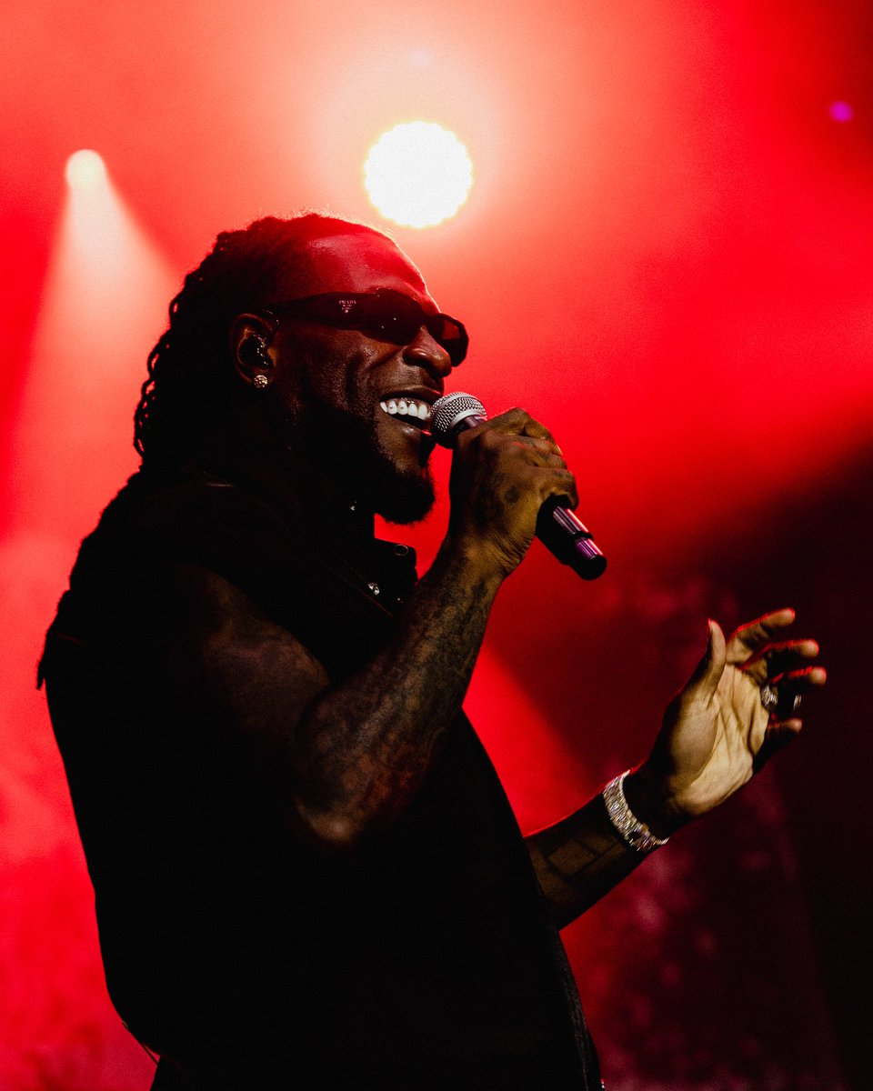 Twitter won’t crush these red like IG does ❤️‼️