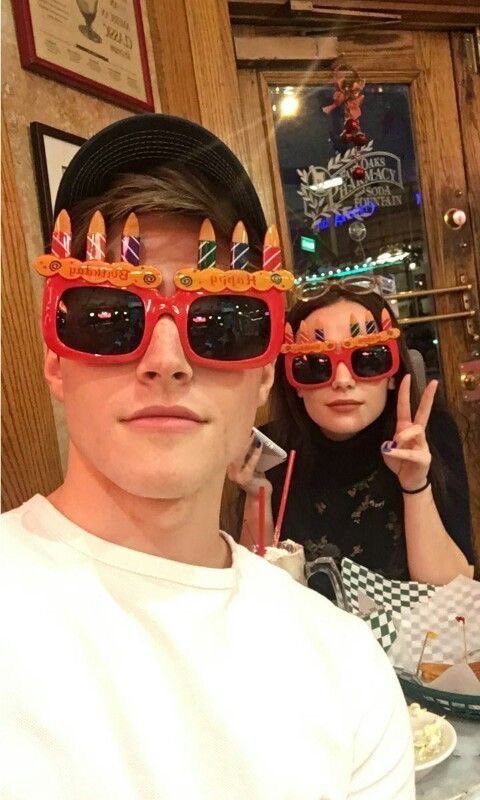 HAPPY BIRTHDAY DO MY FAVORITIST SIBLING. even if you use that stupid emoji (🫵) and argue with me even when i know i'm right, you are still the best big brother i could've asked for