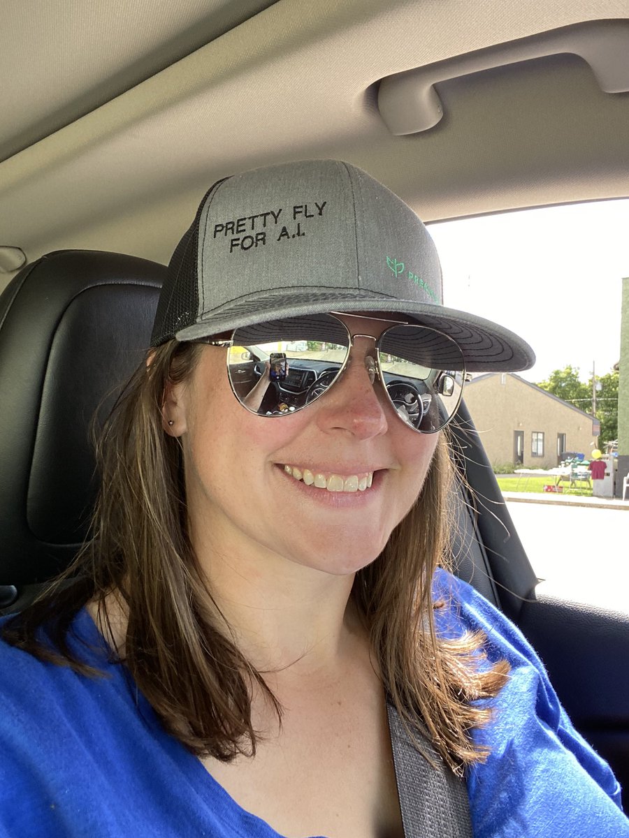 LeatherChair82's tweet photo. Had to leave the hometown Fair early this year. All packed up and headed for @OldsCollege for #AgSmart! Come see me and the @PrecisionAi spray done this week! #WestCdnAg #AgTech https://t.co/mh3ScUSnaP