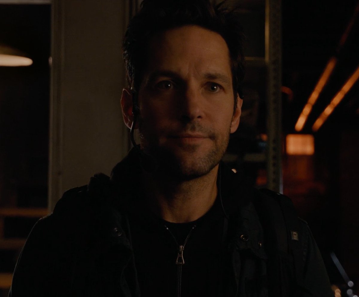 scott lang (@scottlangbot) on Twitter photo 