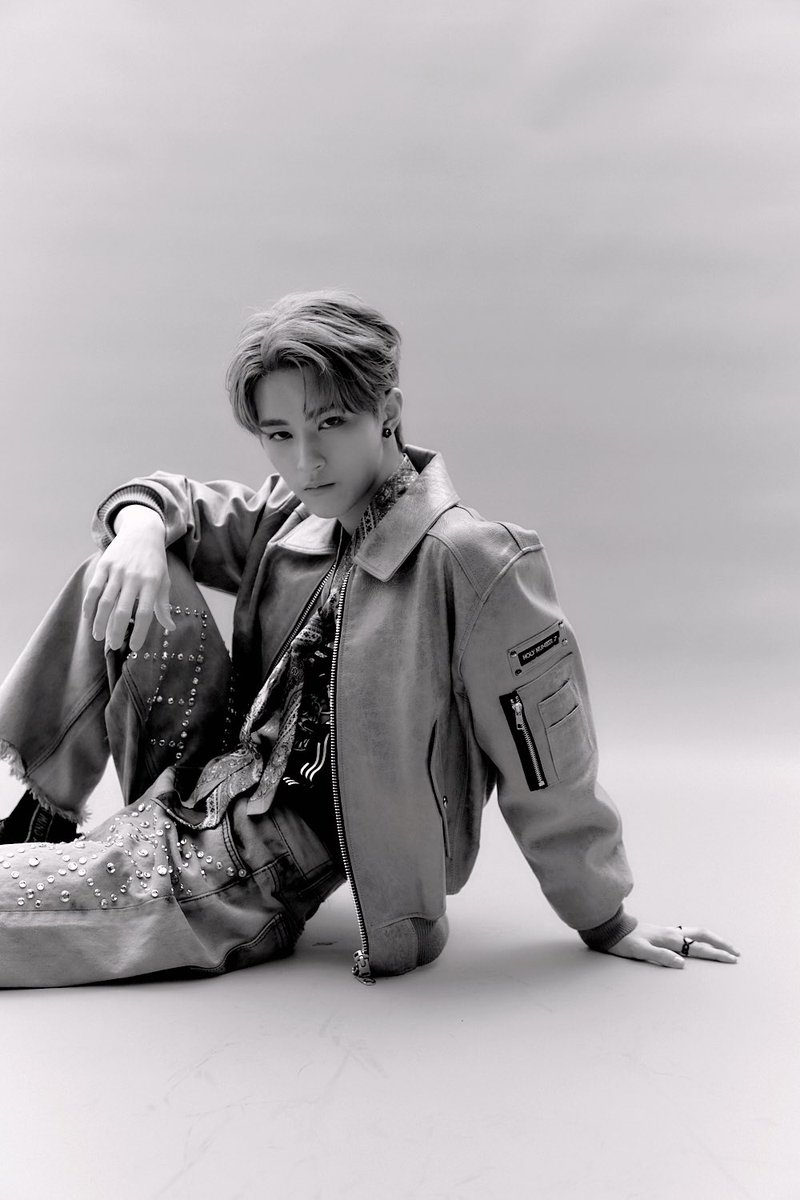 OCJNEWBIES's tweet photo. LEO

#OCJNEWBIES 
#LEO #리오 
#OCJENT #ONECOOLJACSO https://t.co/OElmBscP4y