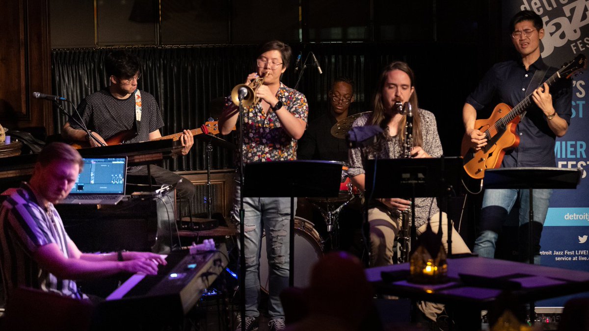 Congratulations to the winners of our 2022 Youth Jazz Vocal and Collegiate Combo competitions!

Taylor Sims, vocal competition winner

[human music], combo competition winners
 
We celebrates your artistry and, craftsmanship!

#detroitjazzfest #jazzmusic #jazzvocals <a href="/Detroitk12/">DPSCommunityDistrict</a>