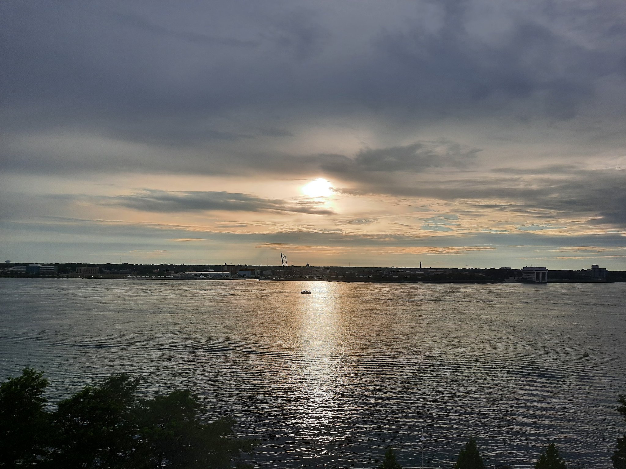 mayor-mike-bradley-on-twitter-moi-feeling-melancholy-as-the-sun-sets