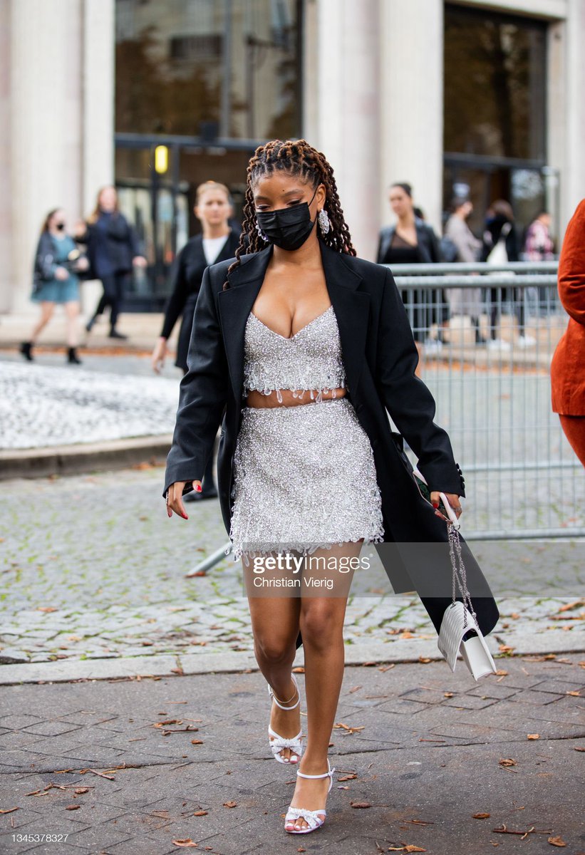 onIychloexhalle's tweet photo. Halle Bailey at #ClubRenaissance   in NYC last night!! https://t.co/mr51KMsbF7