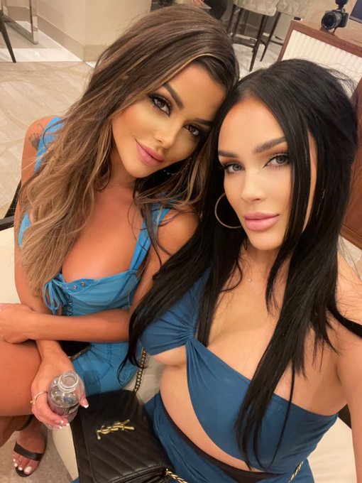 couple of hydrated queens. no thirst was detected. https://t.co/WRM3R0TSm1<a href="/tag/football"class="tags"><span>#football</span></a>