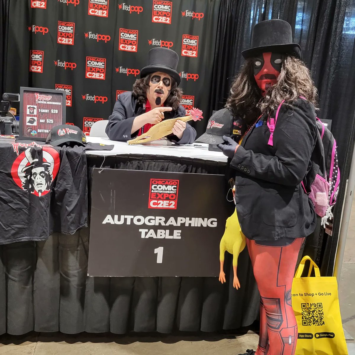 emmamma91's tweet photo. @Svengoolie It was amazing meeting you, and I'm thrilled you liked my cosplay! https://t.co/7xletUGVAz