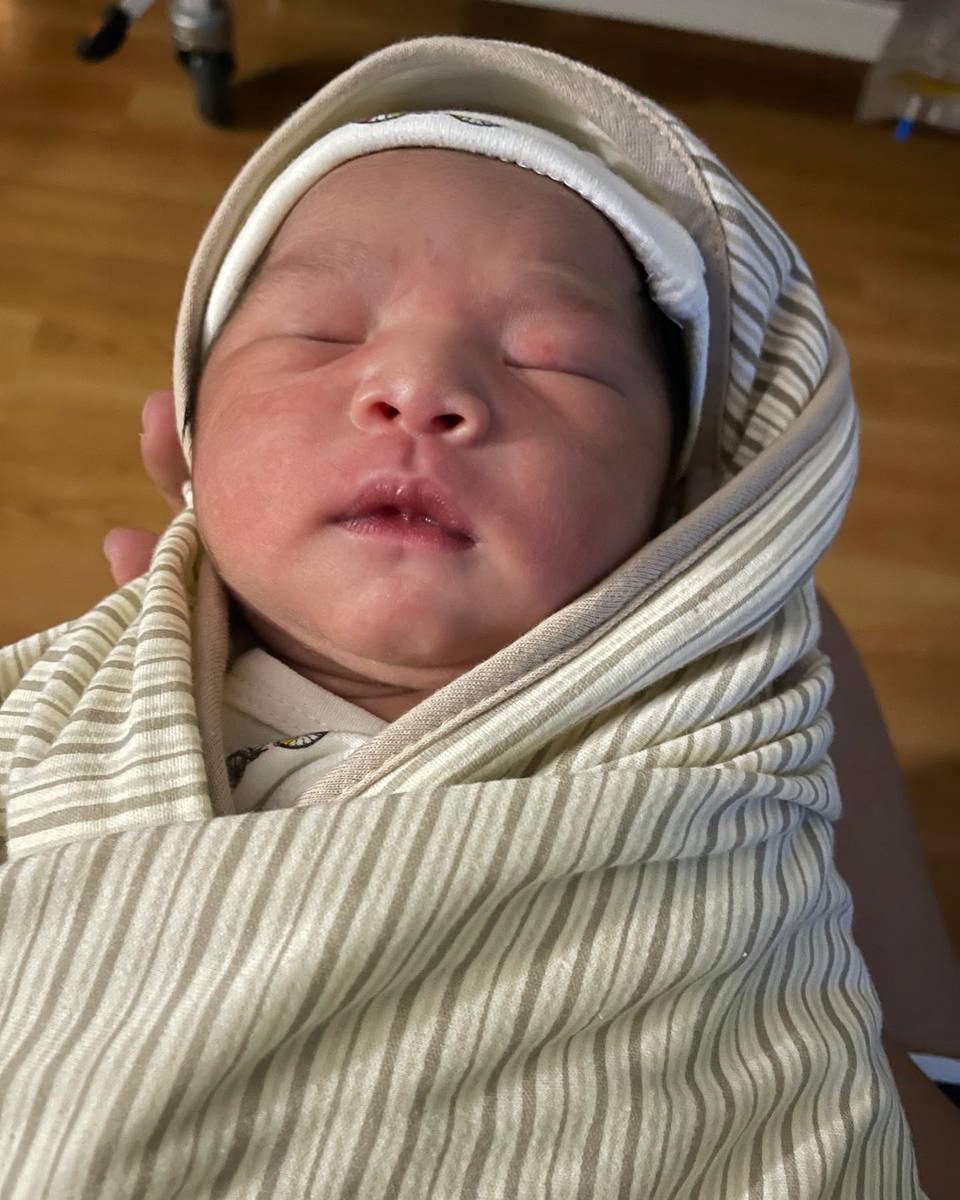 Our baby #PrinceLuka can’t wait to see and hug you apo 🤗😘