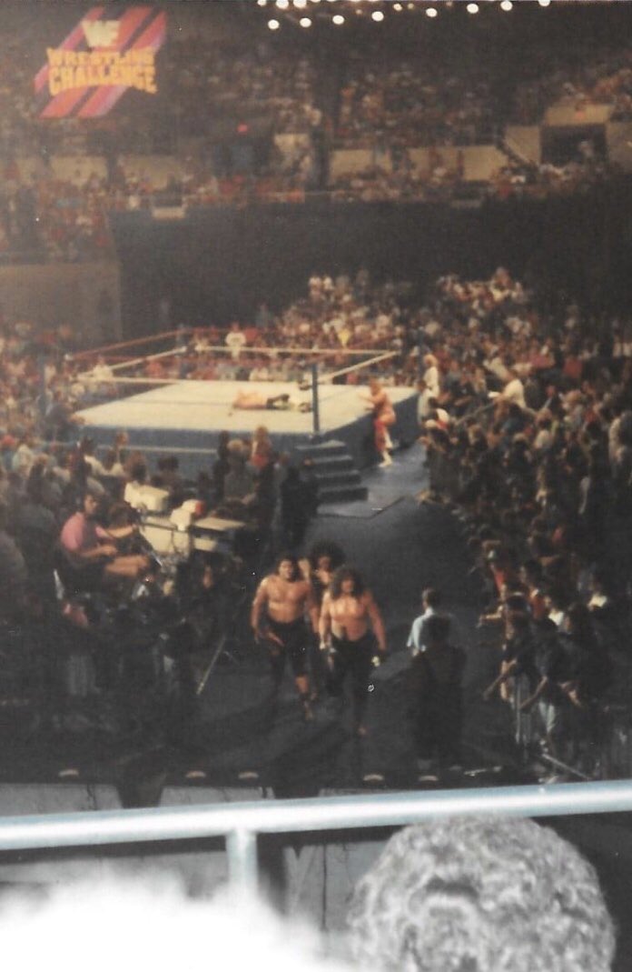 Ellis_D_01's tweet photo. Pic 1: August 11th, 1992 Nashville Municipal Auditorium (my first live WWE show)

Pic 2: July 30, 2022 Nashville Nissan Stadium 

30 years apart #TheBloodline

@WWE @WWERomanReigns @WWEUsos @TheREALRIKISHI @HeymanHustle https://t.co/EPdyWvHtbY