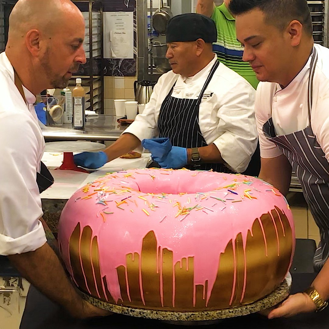 Food Insider on Twitter "This 100pound doughnut can feed 375 people 😱