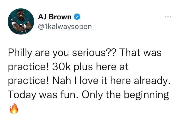 Bpetersen510's tweet photo. @1kalwaysopen_  LETS GO!! 💚🦅🏈 https://t.co/zS29RjVZvf