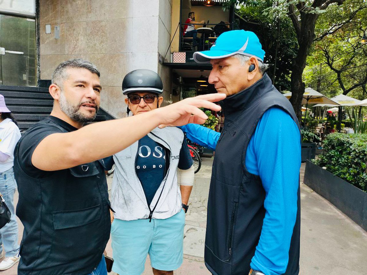 mauriciotabe's tweet photo. 📢¡Que no te digan, que no te cuenten!
Así de increíble estuvo nuestro primer #MuéveteMH🚲.
Todas y todos los vecinos nos apropiamos de las calles de diversas formas, qué alegría compartirlo en comunidad. https://t.co/BQkw2DJUlB