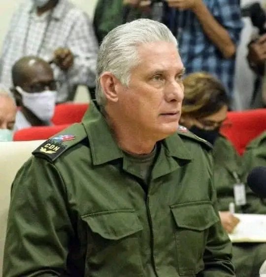 ShadowsOfGreys's tweet photo. ♥️... Yo creo en él

#FuerzaCuba 🇨🇺
@DiazCanelB @DeZurdaTeam_ https://t.co/6fb0YNheY5