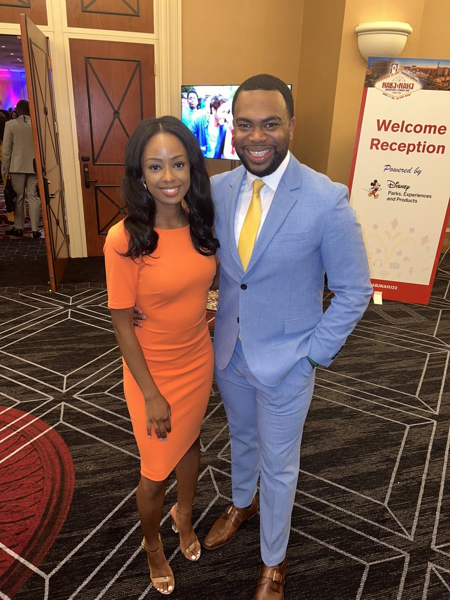 ZhaneCaldwell's tweet image. #NABJNAHJ22 was one for the books! 💕
