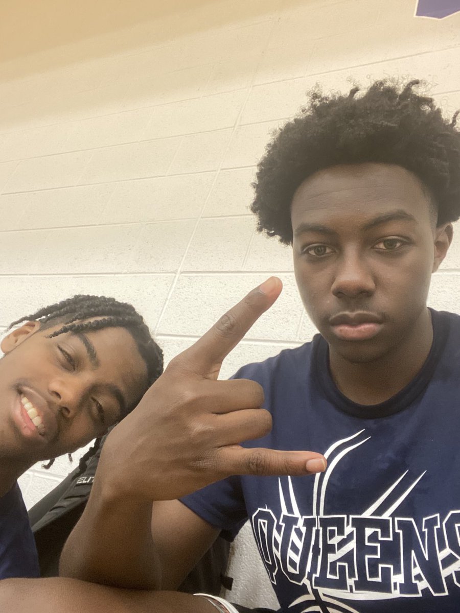 I had a great time at the Queens Camp. Thanks for the invite. ⁦<a href="/QUCoachGrant/">Grant Leonard</a>⁩ ⁦<a href="/queensMBB/">Queens (N.C.) Men’s Basketball</a>⁩