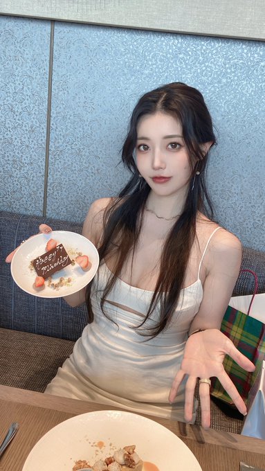 コスプレイヤー切切キリコのTwitter画像21