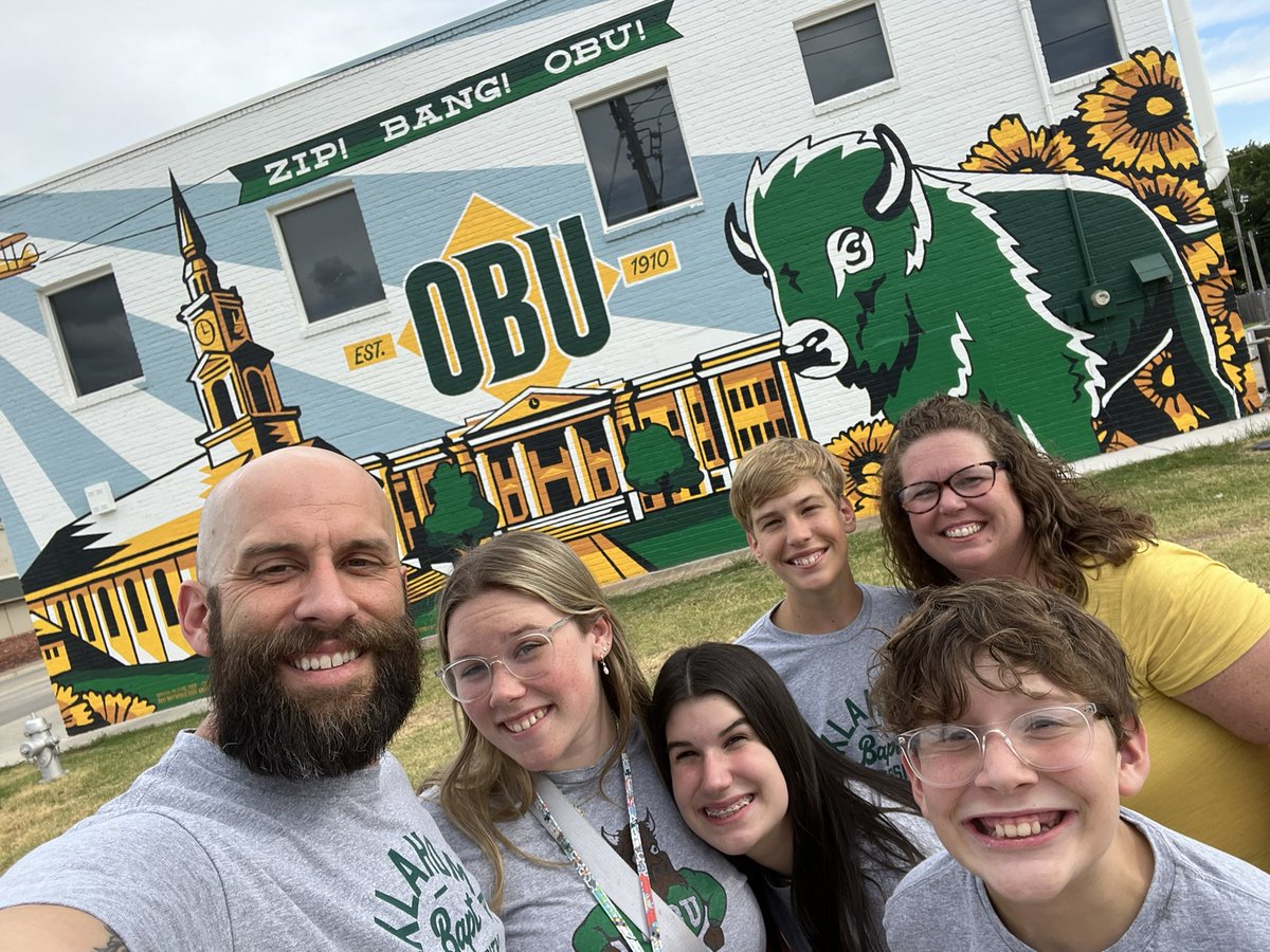 CameronWhaley's tweet photo. Just moved our oldest into @obunews as a member of the #bisonbrigade marching band https://t.co/vyAGvR1EKv