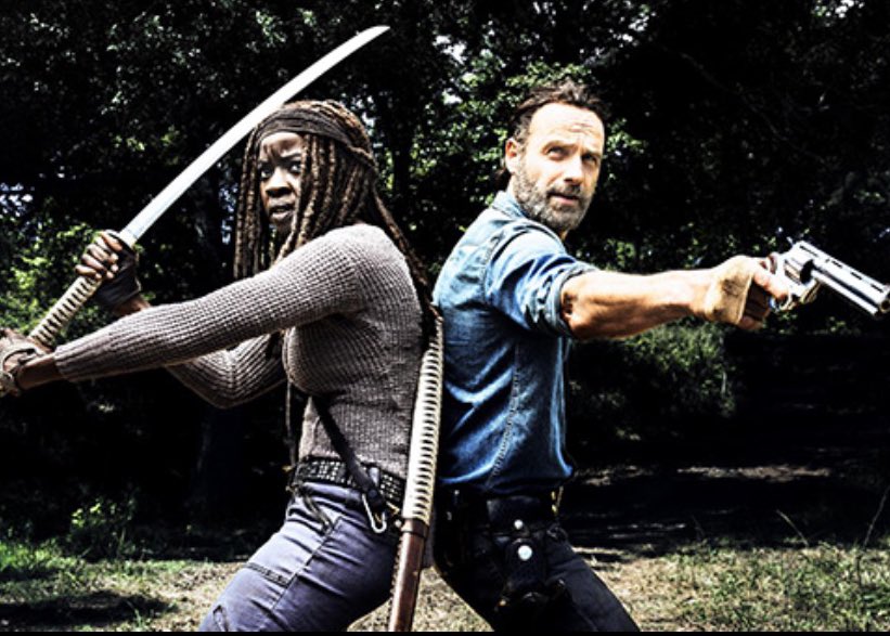 YlkatDelta's tweet photo. EPIC LOVE STORY!!! Power moment!! Yep, exactly what I’m here for. Cheers 🥂to you all @ScottMGimple @DanaiGurira #AndrewLincoln #TWDLegends #LetTheStoryContinue❤️💯✨ https://t.co/5ZrjdShlBe
