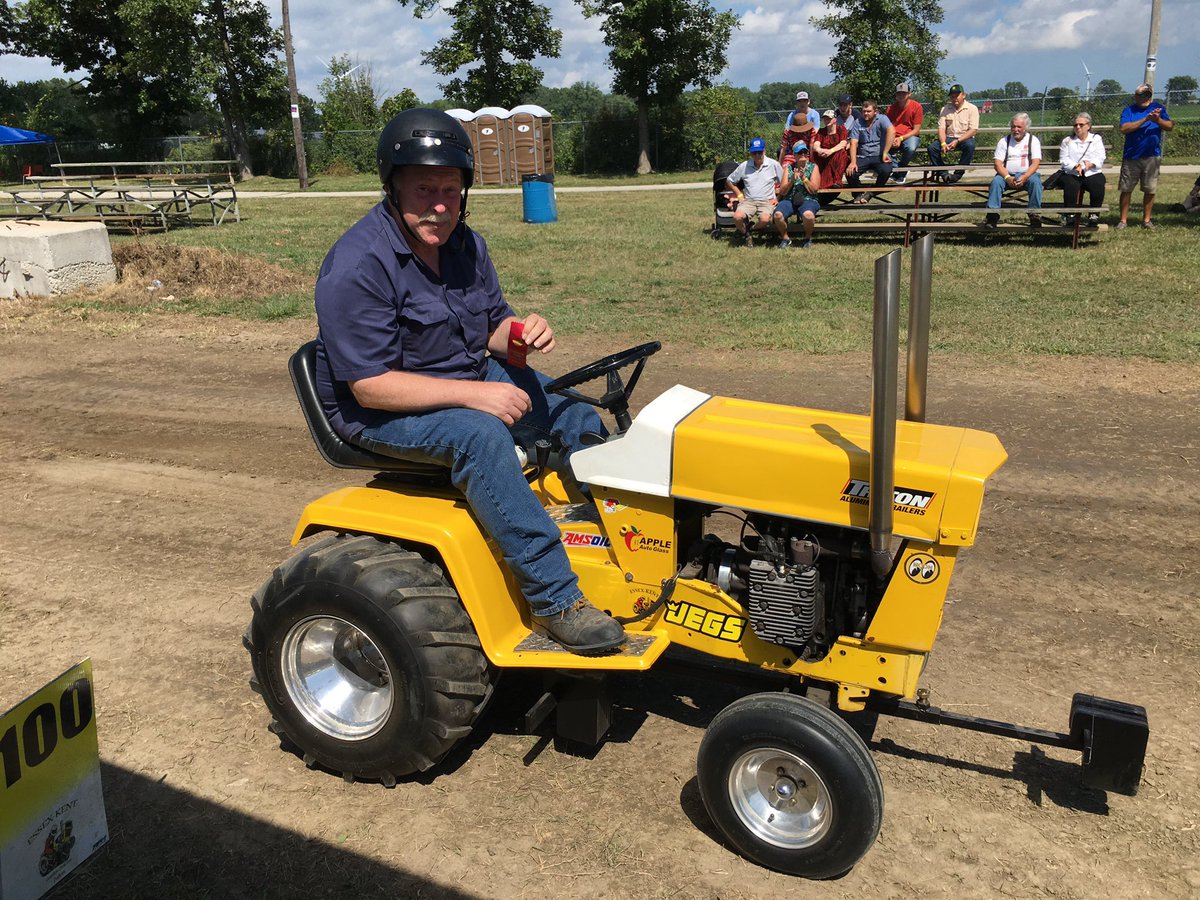 EKGTP's tweet photo. #comberfair2022 #tractorpull #essexkentgardentractorpullers https://t.co/N8zHRs3gpC