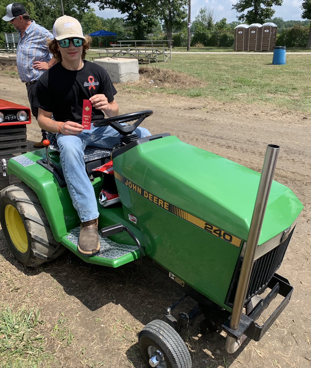 EKGTP's tweet photo. #comberfair2022 #tractorpull #essexkentgardentractorpullers https://t.co/Gx2AqB7rsj