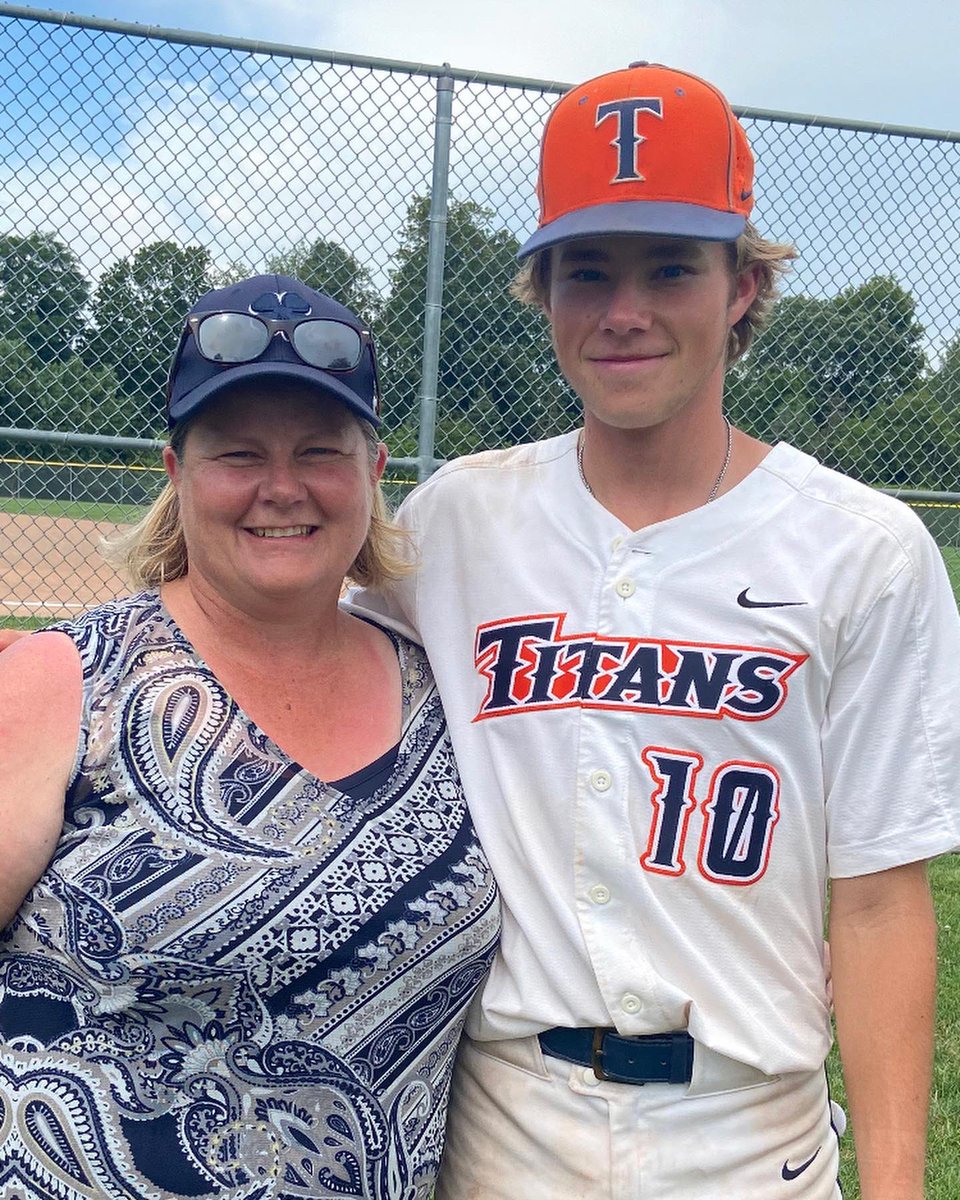 Great playoff weekend for 17U <a href="/_Titans_BC/">Titans Baseball Club</a> another season in the books💙