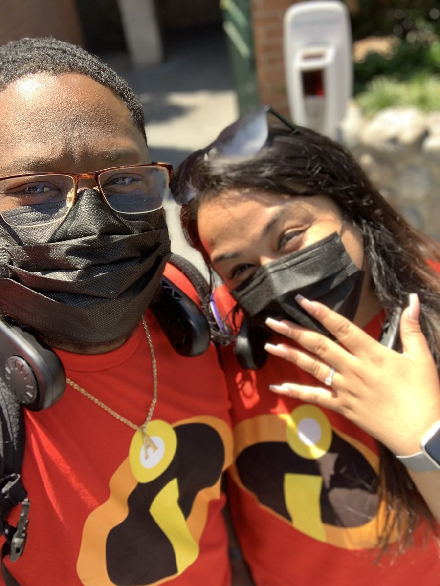 ashleezyo's tweet photo. A year ago I said yes to my best friend 🥰 Happy Anniversary, big dawg… I love you 3000/15 ❤️🖤 @ayejaygang https://t.co/5asT0Zs7Aj