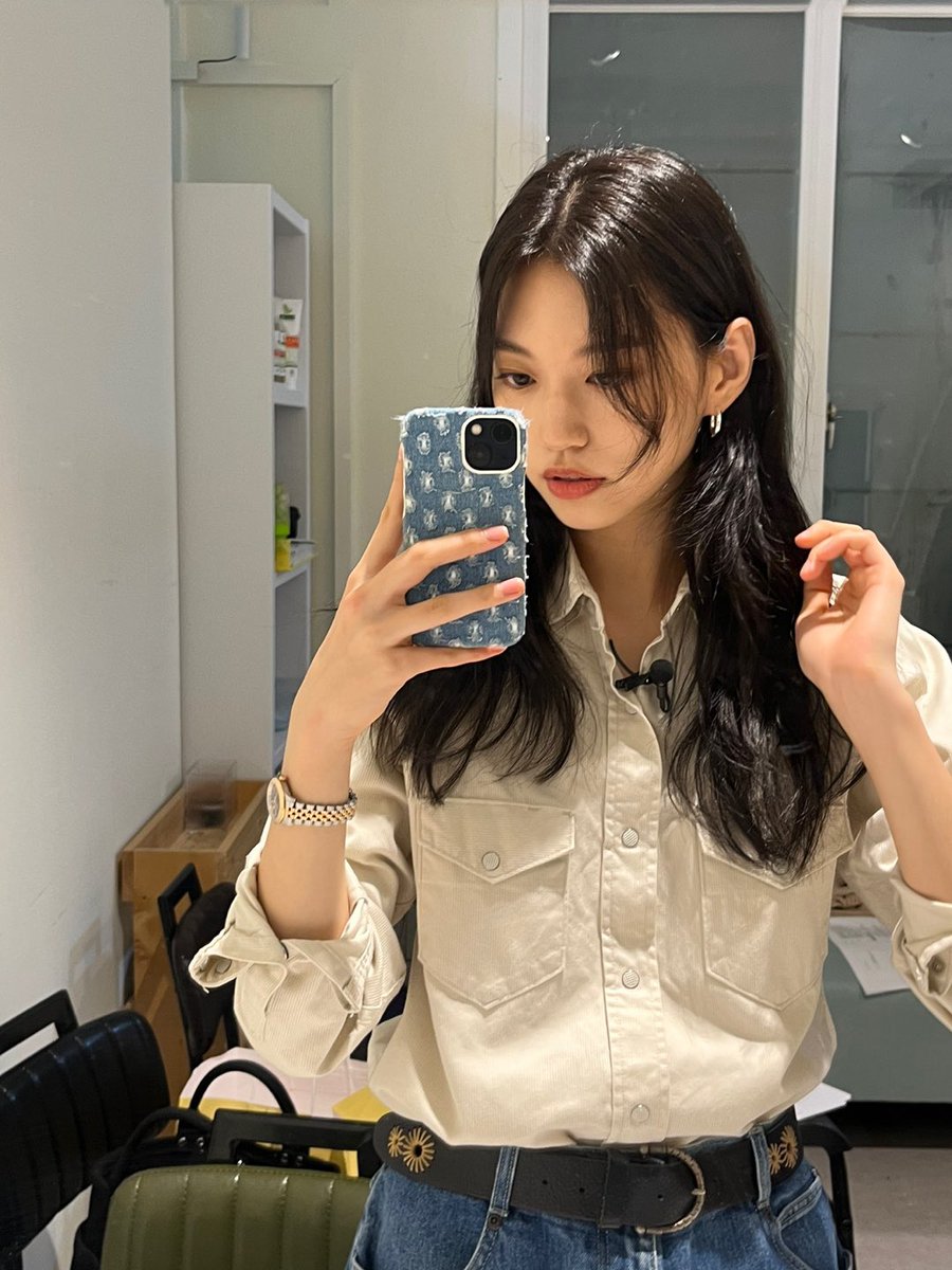 WekiMeki_sns's tweet photo. 220808 [TWITTER]
"#WekiMeki #5thAnniversary #Twitter #ThankYou #ForBeingWithUs #ForSoLong #Doyeon ♡"
#WekiMeki #위키미키 #KimDoyeon #김도연 https://t.co/GQG916cVV2