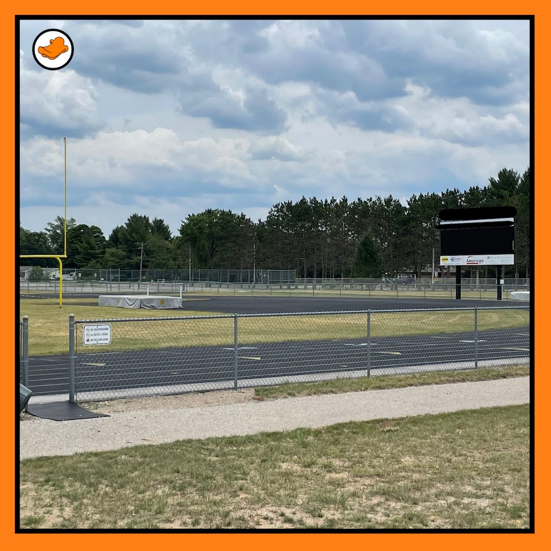 Goosepoop tweet media