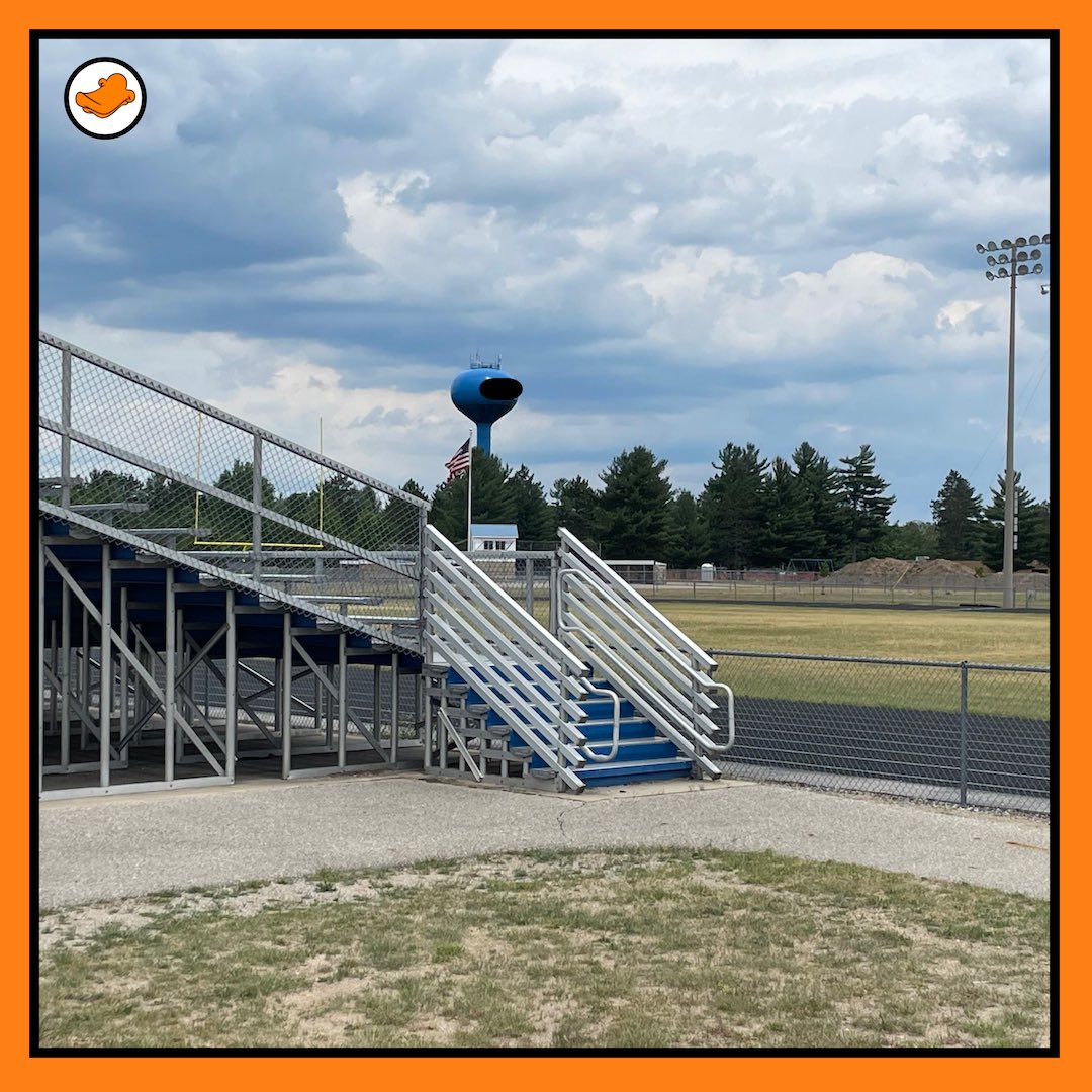 Goosepoop tweet media