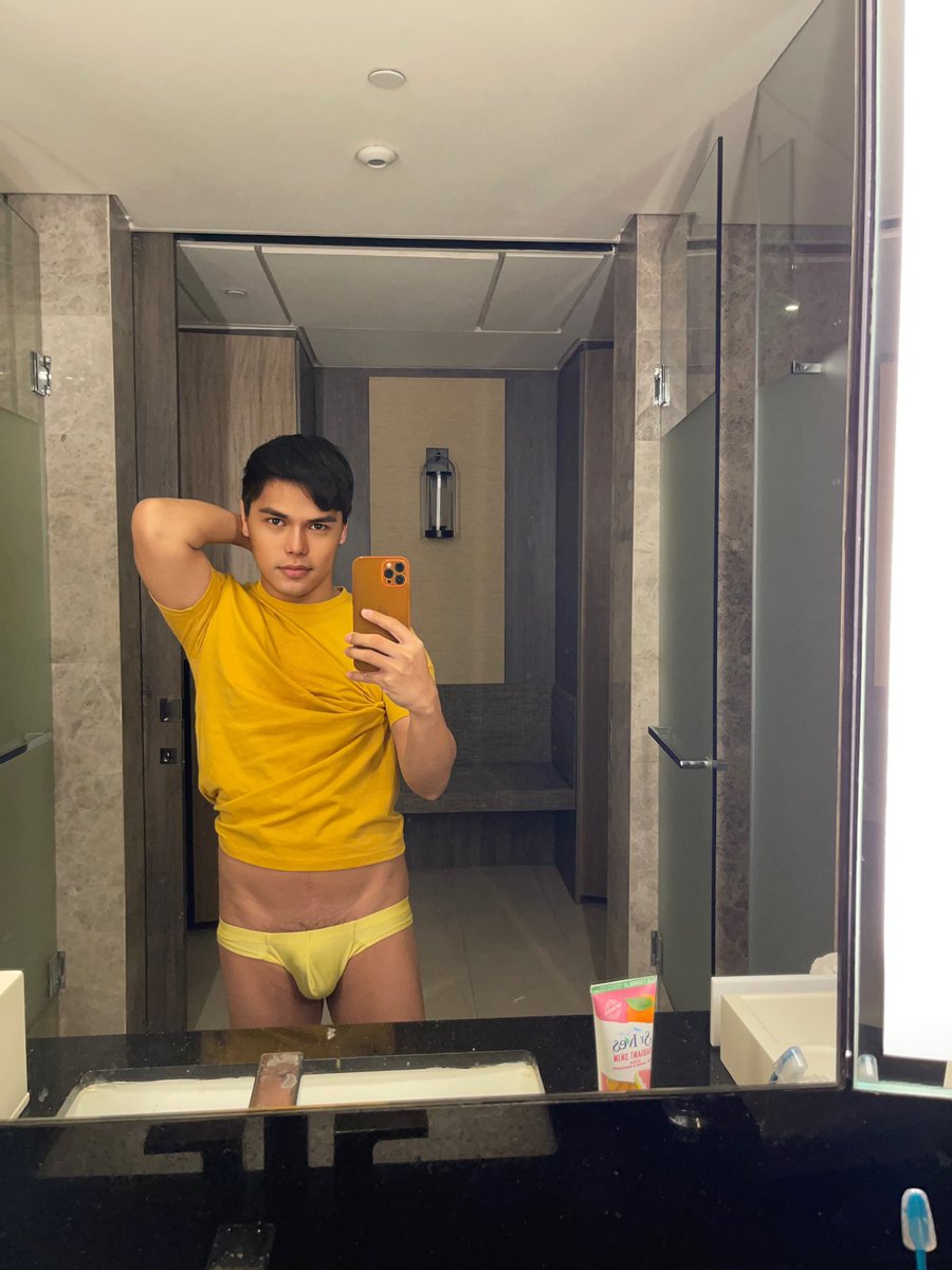 CorazonFilipina's tweet image. Before the busy schedule ahead! 

#outofdrag #dragrace #dragracephilippines #filipinas #rpdr