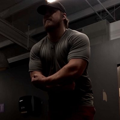 StevenHutson7's tweet photo. #NewProfilePic https://t.co/16jA99n2hU
