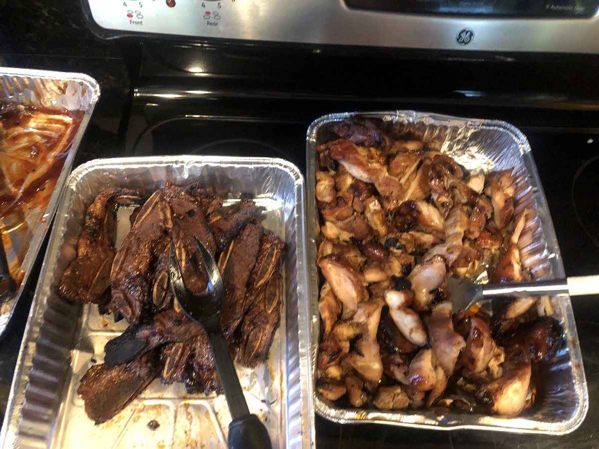 CoachTFord's tweet photo. Love spending time w/the fellas‼️ RB’s and Specialists sharing a little teriyaki dinner at the crib 🍚🥢🍽🙏🏾 #GoVandals #Brotherhood ✌🏾s⬆️ 
@RoBandz24 @nolimiteli21  @lprescott1624 https://t.co/ewM68v3ziy