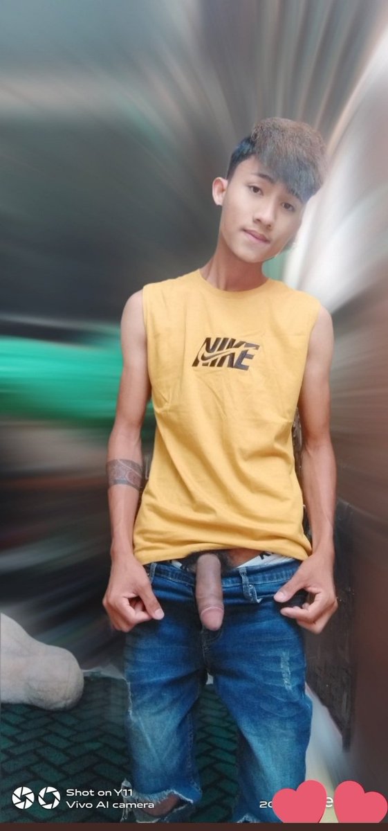 Madhan__27's tweet photo. Auto ngangkang klok dpt bronrong kek gni mah... @Madhan__27 #gaymedan #gaylokal #brondongkontolgede #gayindonesia https://t.co/ZdxNqLTg5o