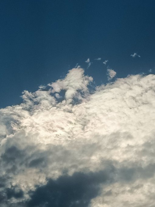 綺麗な雲のtwitterイラスト検索結果