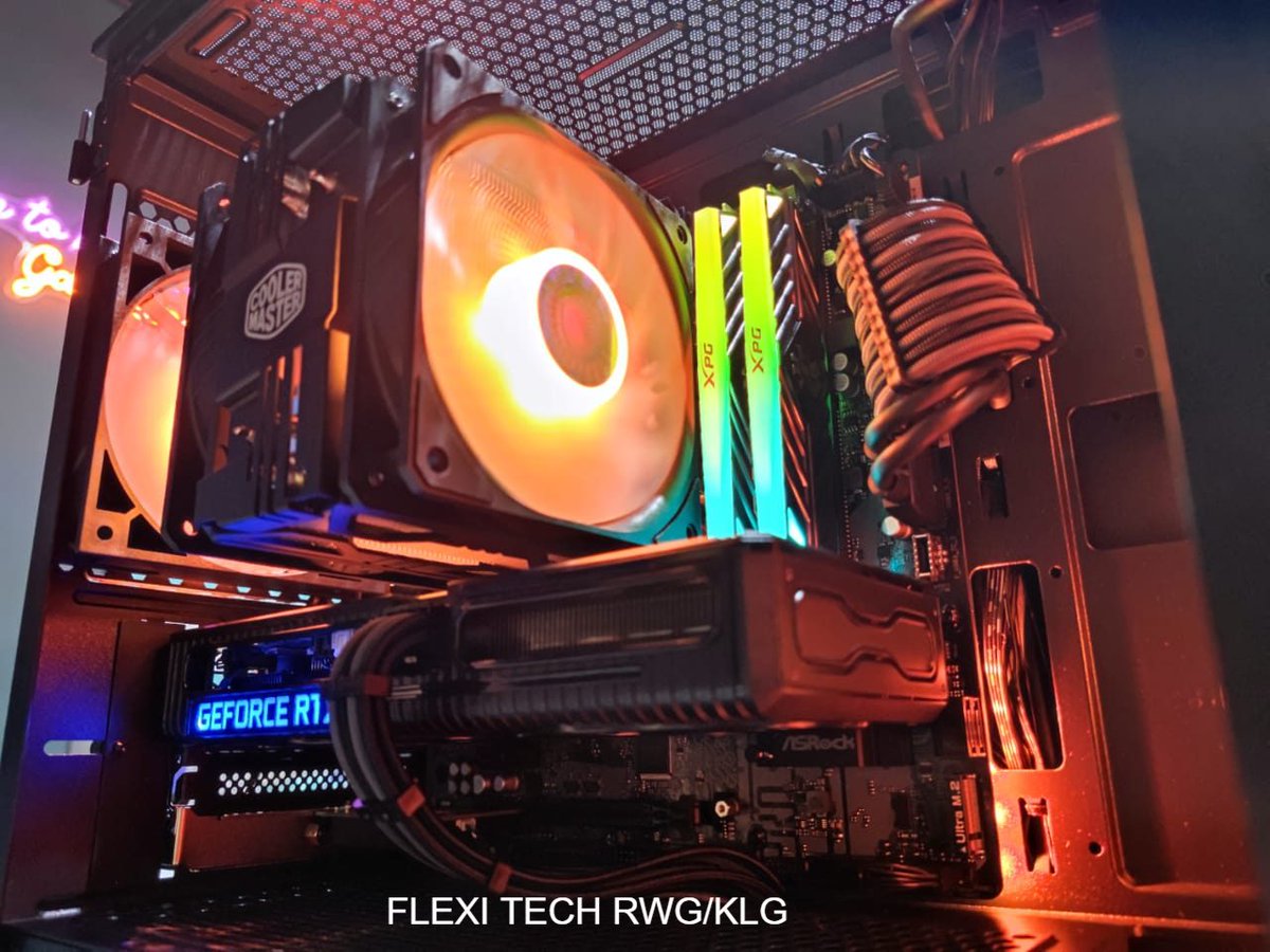 4AMMusic2's tweet photo. Steady and Neat... #PCGaming #pcbuild #custompc
#GamerGate #Gamer #gaming #flexitechsolutions
😊 https://t.co/o4DlXI4ATk