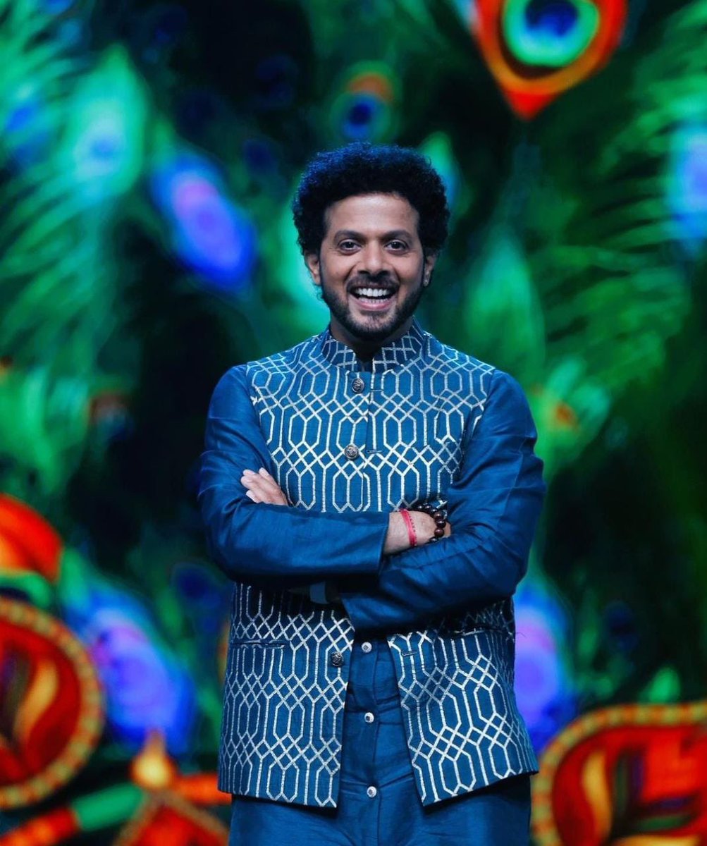 Few pictures of this week on #SurNavaDhyaasNava. Kai kai awadla?