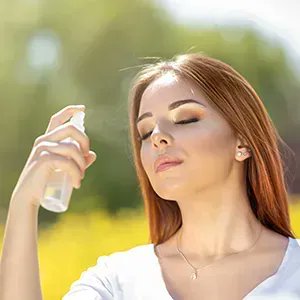 Warpaint_Mag's tweet photo. Beat the heat this summer - Warpaint rounds up the must have products to make sure your makeups survive Summer 2022.
https://t.co/Zq0uqxj0pL
#sweatproofmakeup #sweatproof #warpaint_mag #warpaintextra #ProMUA #StudentMUA #beautylover https://t.co/UMOGotVWj4