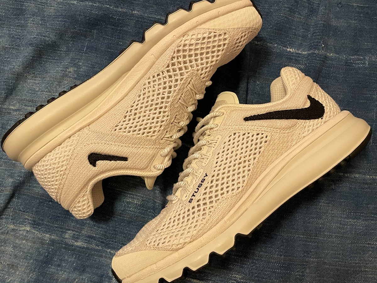 master_dnk's tweet photo. オンライン購入のstussy AIR MAX 2013届いた☻ https://t.co/ifEsxOFcG8
