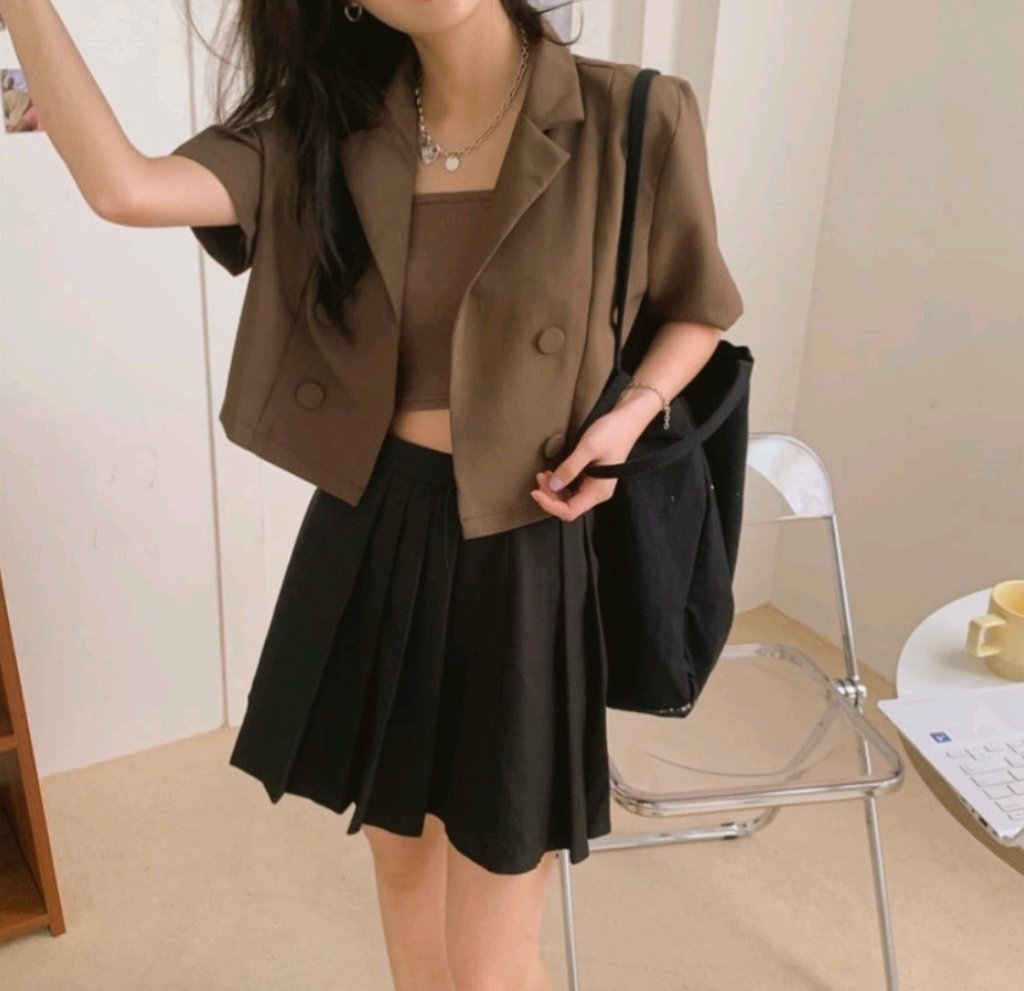 Threadbyriyu's tweet photo. Blezer Lengan Pendek
Rate 4.8

🔗 https://t.co/6boJPMHczr https://t.co/biUt7sQ1hM