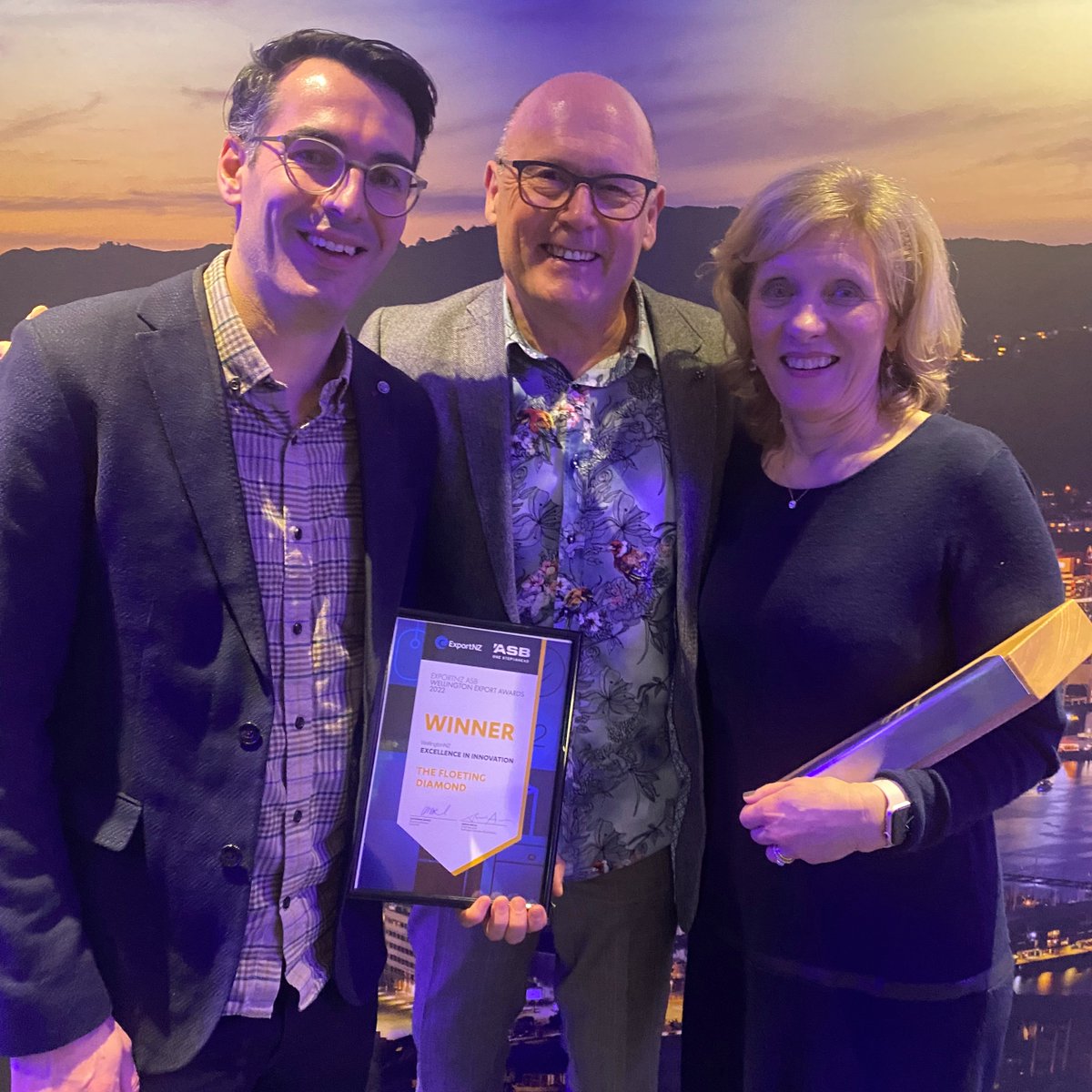 Village Goldsmith tweet media