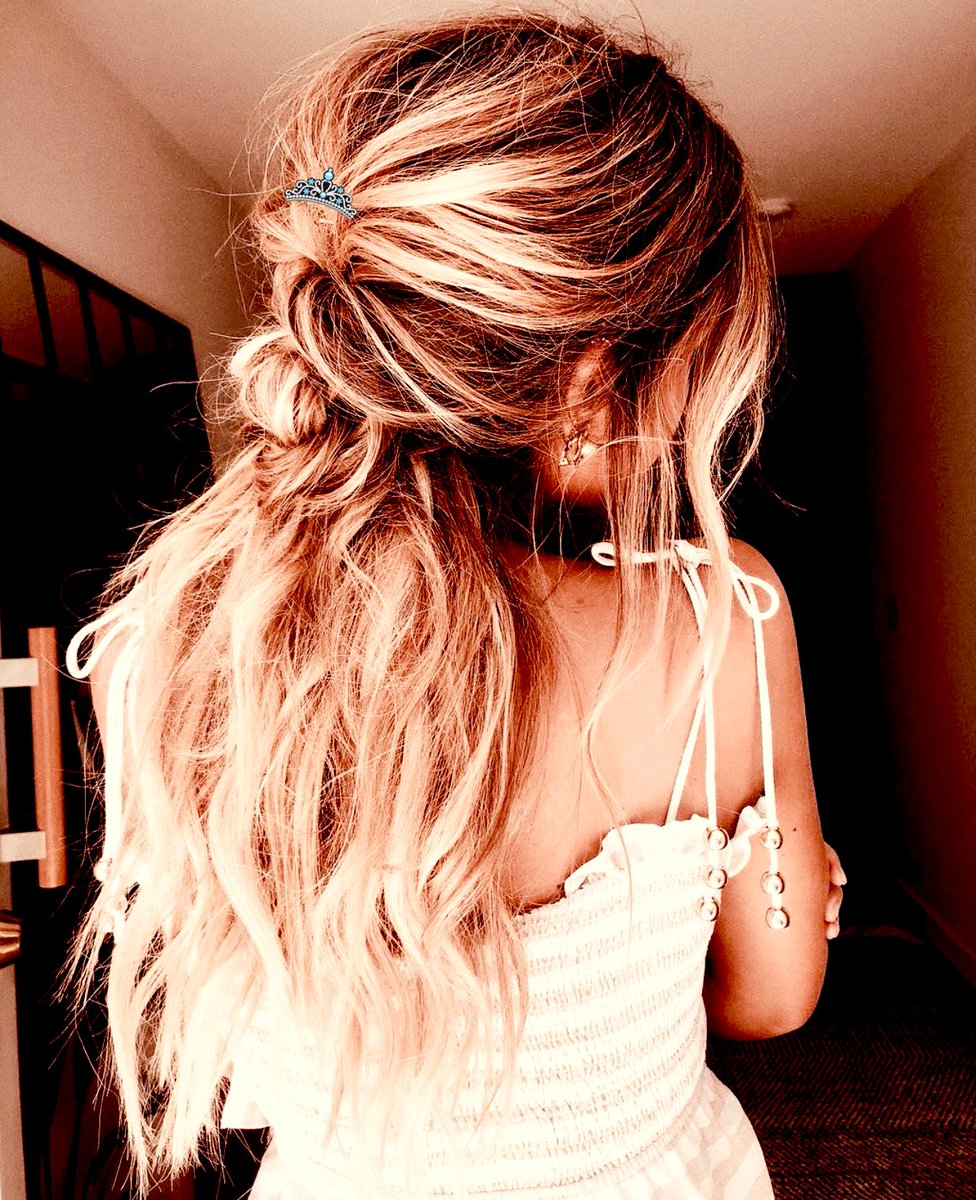 Gūnaydin Gūnaydin 🥰🥰🥰🥰