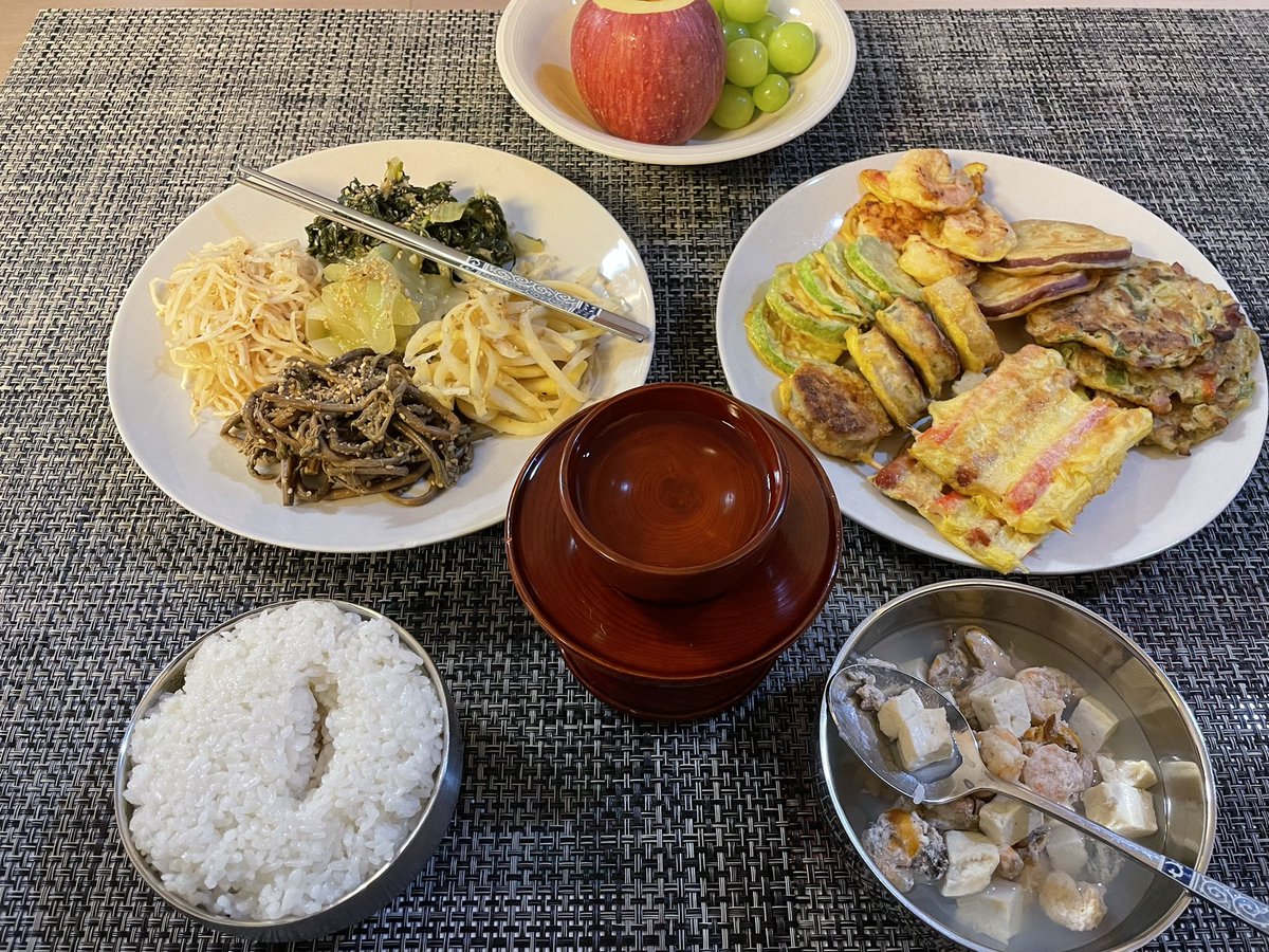 tskootskoo's tweet photo. #구부장밥상 #具部長の食事  #具部长的饭菜
#집밥  #홈캠핑 #メスティン料理  #반합밥
#철판구이  #鉄板焼き  #TD 
#부산  #釜山  #BUSAN  #대연동  #祭日  #제사 

#자유로운 
#영혼
#구부장 
#自由的灵魂
#라면
#ラーメン 
#라면매니아
#ラーメンマニア 
#골프
#백돌이
#호텔
#선물
#여행 https://t.co/L0wfJjMxSH
