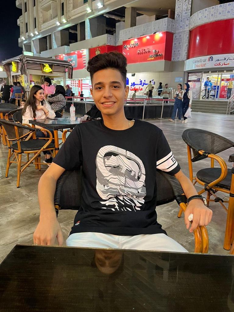 Mostafa19963864's tweet photo. 🖤🖤😍 https://t.co/wzYqZBLZRQ