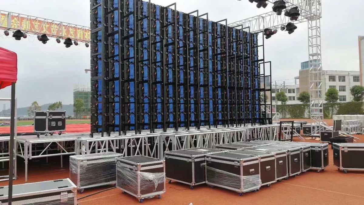 Sarah_ledvision's tweet image. Rental led screen project,support front and back maintenance 👩‍🔧
レンタルled display,前からメンテナンスをサポートします

お問い合わせはこちらへ：
Email：sarah.jiang@zhaoen-tec.com
api.whatsapp.com/send?phone=861…

#indoorled #flexibleled #softscreen #leddisplay #leddisplayscreen #ledsign