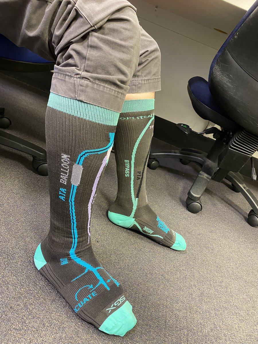 ozvascdoc's tweet photo. Woohoo – I’ve joined the club! Comfy and functional! #flowsocks @JillSommerset @Austin_Health @ANZSVS https://t.co/oYcAsdgOv4
