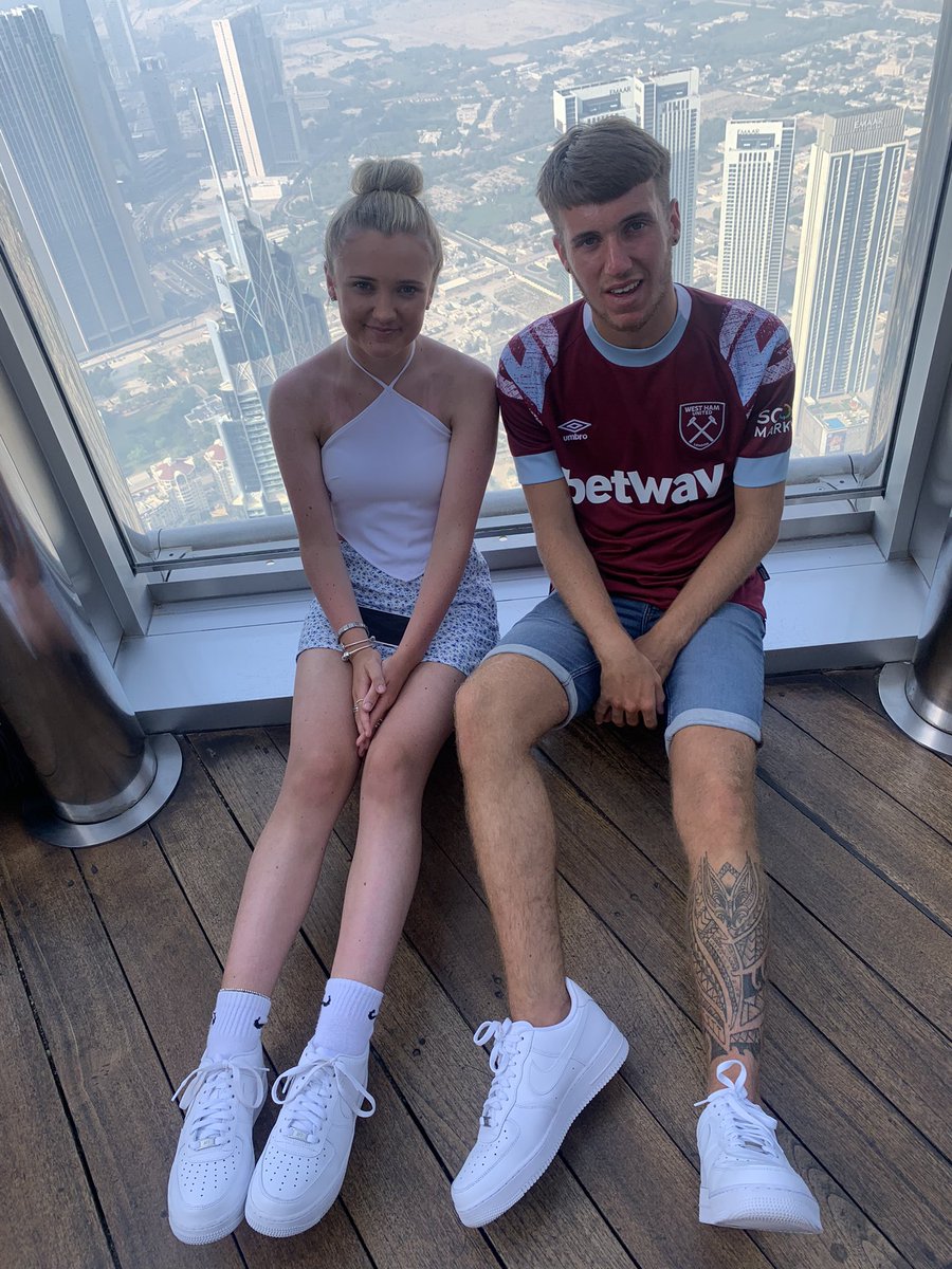 Kate Line tweet media