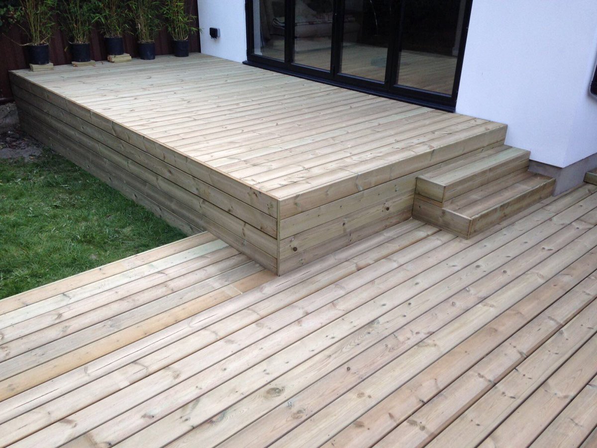 CJLandscapes's tweet image. #decking #softwooddecking #deckinginstaller #eastlondon #westessex #walthamforest #redbridge #newham #towerhamlets #deckinstallation #deckingcontractor #deckingservices #gardendecking #landscaper