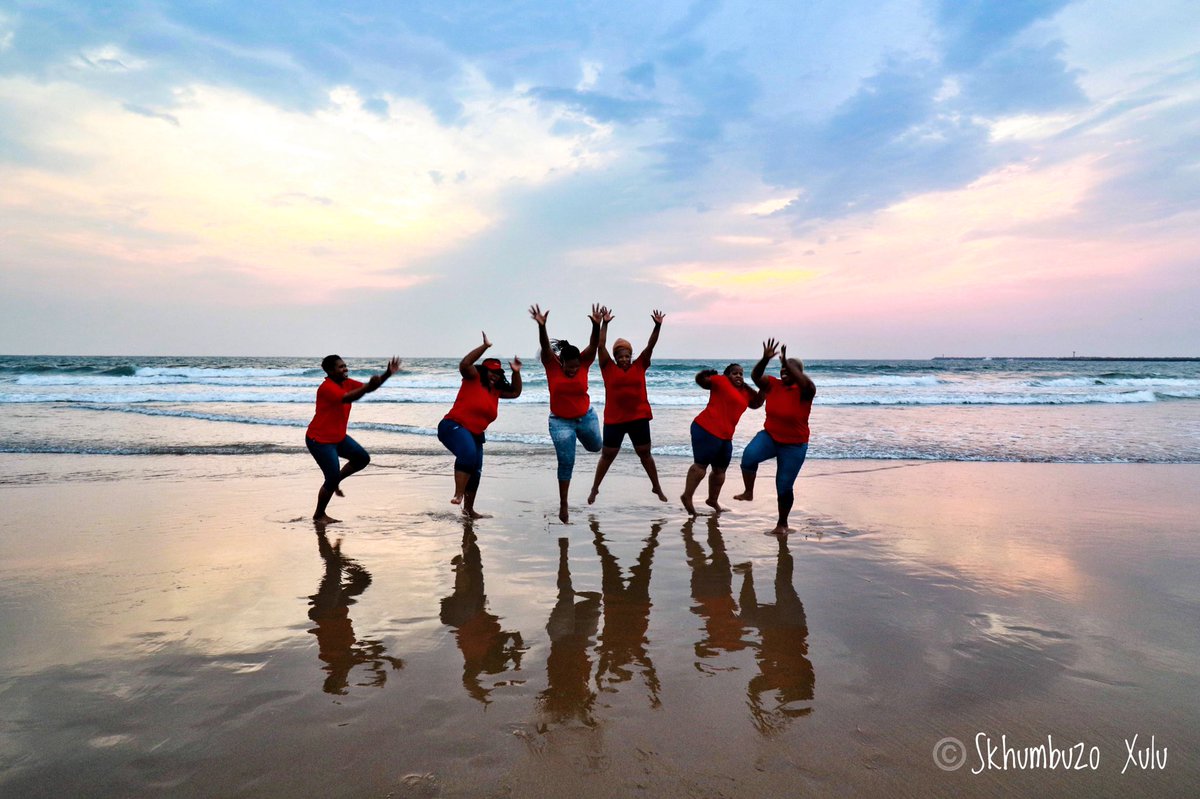 mccoovane's tweet photo. Good Morning Durban 🇿🇦

Don’t let yesterday take up too much of today.

#ilovedbn #ethekwini #winter #hope #dnnbeach #seascape #sunrise #qoutes #durbanhasmore #durban_local #dbntourism #kzntourism #satourism #canonsa #durban #morningwalk  #landscapegearphotography #landscapegear https://t.co/SfYv6368wO