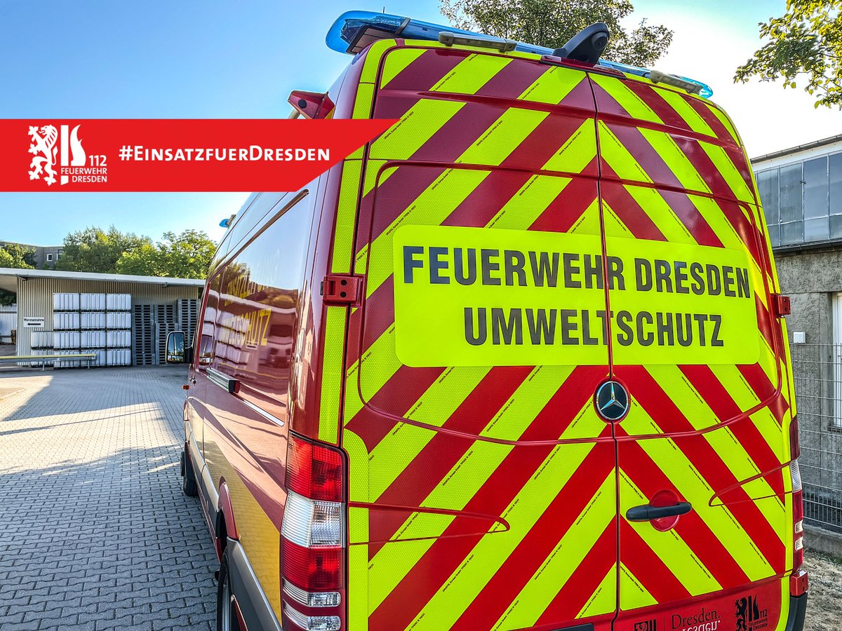 FeuerwehrDD's tweet photo. Gefahrstoffaustritt in einer Firma in @stadt_dresden #Leubnitz #Neuostra
Aus einem Behälter tritt Salzsäure aus. Durch bauliche Schutzmaßnahmen kann sich der Gefahrstoff nicht weiter ausbreiten. ⚠️Für die Bevölkerung besteht gegenwärtig keine Gefahr!
#EinsatzfuerDresden #Dresden https://t.co/5yM1ZdVgSQ