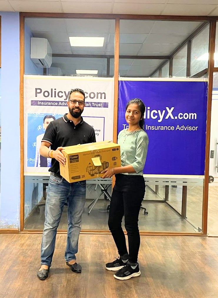 policyxcom's tweet photo. PolicyX is forever grateful for the ones who chose to stay! 

Our long-term employees are the building blocks of the organization, providing it substantiality and sustainability. 

Congratulations to all of you for being with us persistently. 

#PolicyX #longtermrelationship https://t.co/7Jr8j7RrvN